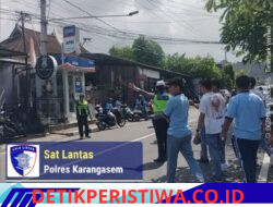 Utamakan Keselamatan Kalangan Pelajar, Satlantas Polres Karangasem Rutin Bantu Sebrangkan Siswa Siswi SMA N 1 Amlapura