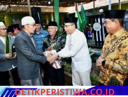 Milad ke-79 Ponpes Darul Muttaqien NWDI Perian, Bupati Lotim Soroti Besarnya Kontribusi Pesantren bagi Pendidikan