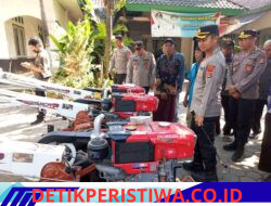 Perkuat Produktivitas Petani, Polres Lombok Timur Salurkan Alat Pertanian Modern untuk Kelompok Tani Pringgabaya