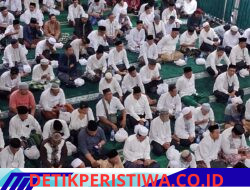 Saat Zikir Membuka Pintu Hati: Cerita Kebersamaan Jamaah Manaqib Jawahirul Ma’ani di Masjid Raya Al Muhajirin Banyumanik