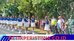 Semarakkan HUT RI Ke-81, Kapolsek Bebandem Kawal Langsung Lomba Gerak Jalan Tingkat SMP dan SMA/SMK