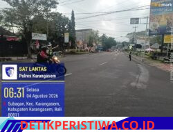 Cegah Lakalantas, Personel Sat Lantas Polres Karangasem Intensifkan Gatur Lalin di Simpang 3 Pesagi