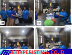 Dewan Pengurus Daerah (DPD) Komite Nasional Pemuda Indonesia (KNPI) Kabupaten OKU Timur memberikan penghargaan kepada Kapolres OKU Timur, AKBP Adik Listiyono. S, I. K., M. H