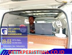 Sat Lantas Karangasem Berikan Kemudahan kepada Masyarakat,  Melalui Layanan SAMSAT Keliling di Pasar Bebandem