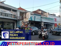Pastikan Kelancaran Arus Lalulintas, Anggota Sat Lantas Polres Karangasem Laksanakan PH Pagi di MAN Amlapura