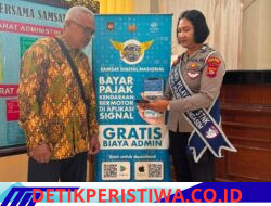 Berikan Kemudahan Proses Bayar Pajak Kendaraan kepada Masyarakat, Polres Karangasem Terus SosialisasikanAplikasi Signal Samsat