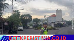 Pastikan Kelancaran Arus Lalulintas, Personel Sat Lantas Rutin Lakukan Gatur  Lalin di Pos 3 Patung Salak Jasri