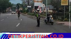 Pastikan Kelancaran Arus Lalulintas, Personel Sat Lantas Polres Karangasem mengintensifkan Gatur Lalin di Simpang 3 Pesagi