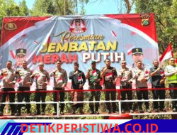 Kapolda Bali Resmikan Jembatan Merah Putih Presisi di Tianyar, Ciptakkan Akses Penghubung kepada Warga dan Anak Sekolah
