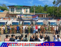 Pemko Langsa Menyerahkan Sejumlah Unit Kendaraan Operasional Koperasi Desa Kepada 15 Geuchik