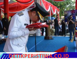 Wakil Wali Kota Langsa Pimpin Upacara Penurunan Bendera Merah Putih, Masyarakat Antusias