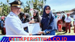 Semarak HUT RI ke 81 di Lapangan Meriah Jaya,SMA Negeri 1 Timang gajah Raih Juara 1 Lomba Kebersihan