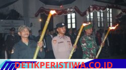 Polres Bireuen Ikuti Taptu dan Pawai Obor Sambut HUT Ke-81 Republik Indonesia