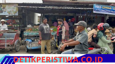 Patroli Presisi Polres Bireuen Sambangi Pusat Keramaian Masyarakat