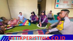 Bangkitkan Psikologi Korban Gempa, Polri Berikan Konseling dan Trauma Healing bagi Korban Gempa di Manggarai Barat
