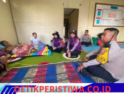 Bangkitkan Psikologi Korban Gempa, Polri Berikan Konseling dan Trauma Healing bagi Korban Gempa di Manggarai Barat