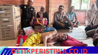 Polsek Banda Alam Dampingi Penyaluran Bantuan Kursi Roda dan Sembako untuk Warga Disabilitas