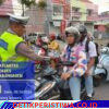 Bangkitkan Kesadaran Etika Berkendara dalam Berlalulintas, Sat Lantas Polres Karangasem Bagikan Brosur dan Stiker Keselamatan Berkendara