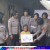Sambut Hari Jadi Ke-78, Polwan Polres Karangasem Gelar Bakti Sosial, Salurkan Bantuan Sembako dan Kesehatan Gratis kepada Warga Kurang Mampu
