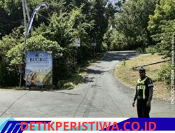 Cegah Kemacetan Personel Satlantas Polres Karangasem Lakukan Gatur Lalin, di Kawasan Obyek Wisata Pantai Virgin