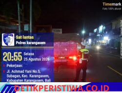 Melalui Giat Blue Light Patrol, Unit Turjagwali Polres Karangasem Berikan Himbauan kepada Sopir Parkir Truk tidak Parkir Sembarangan 