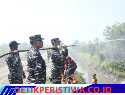 Danlanal Banjarmasin bersama Dankodaeral XIII Lakukan Peninjauan Karhutla