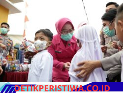 Kapolda Sumsel Gerakkan Jajaran Bagikan Ribuan Masker, Kesehatan Masyarakat Jadi Prioritas