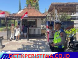 Berikan Rasa Aman kepada Pengunjung, Sat Lantas Polres Karangasem Berikan Pengamanan di Kawasan Obyek Wisata Taman Sukasada Ujung