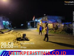 Melalui Giat Blue Light Patrol, Polsek Selat Hadir di Tengah Masyarakat Jaga Kamtibmas Tetap Kondusif