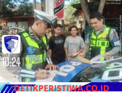 Cegah Truk Parkir Sembarangan di Sepanjang Jalur Obyek Wisata Candidasa, Satlantas Polres Karangasem Berikan Teguran