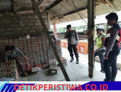 Pererat Sinergi dalam Menjaga Kamtibmas Agar Tetap Kondusif, Personel Polsek Selat Tingkatkan Patroli Dialogis 