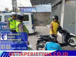 Tekan Pengguaan Knalpot Brong, Unit Kamsel Berikan Teguran Tertulis dan Wajibkan Pengendara Ganti Knalpot Standar kepada Pengguna Knalpot Brong 