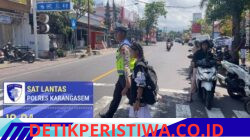Cegah Lakalantas Terhadap Kalangan Pelajar, Anggota Lantas Polres Karangasem Bantu Sebrangkan Siswa Siswi SD Negeri 1 Subagan