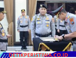 Tongkat Komando Kapolda Papua Barat Daya Resmi Beralih ke Brigjen Pol. Hengki Haryadi