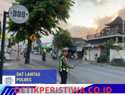 Berikan Layanan Prima kepada  Masyarakat, Personil Sat Lantas Lakukan Gatur Pagi di Depan MAN Amlapura