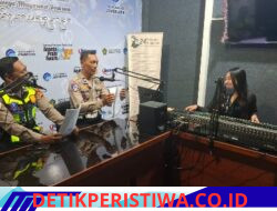 Berikan Pemahaman untuk Tertib dalam Berlalulintas, Satlantas Polres Jembrana Edukasi Masyarakat Melalui Siaran Radio