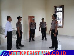 Pastikan Kesiapan Ruangan Sekretariat KBP Polri, Usai Apel Pimpinan Kapolres Karangasem Cek Kelayakan Tata Ruang hingga Kondisi Kelistrikan