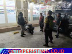 Antisipasi Gangguan Kamtibmas,  Polsek Bebandem Gelar Patroli Barcode dan Dialogis Malam Hari 