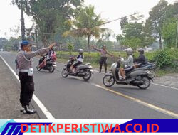 Atensi Kalangan Pelajar Berangkat dan Sepulang Sekolah, Personil  Polsek Rendang Rutin Melaksanakan Pos Keselamatan Strong Point 