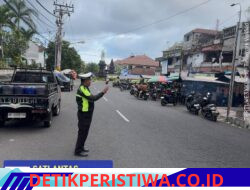 Rutinitas Sore Hari Satlantas Polres Karangasem Lakukan Gatur Lalin, di Kawasan Pasar Senggol Jalan Gajah Mada Amlapura