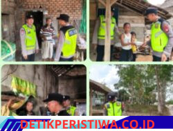 Polres Oku Timur Melalui Polsek Semendawai Suku III Melaksanakan Kegiatan Berbagi Makanan Kepada Masyarakat Setempat