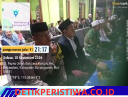 Pastikan Pengamanan Kondusif, Bhabinkamtibmas Desa Bungaya Kangin Hadiri Ceramah Syekh Anas Ali Jaber di Banjar Kecicang Islam