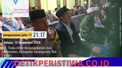 Pastikan Pengamanan Kondusif, Bhabinkamtibmas Desa Bungaya Kangin Hadiri Ceramah Syekh Anas Ali Jaber di Banjar Kecicang Islam