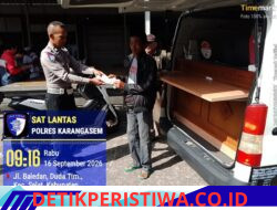 Sat Lantas Polres Karangasem Jemput Bola, Berikan kemudahan kepada Masyarakat Bayar Pajak Kendaraan Melalui Mobil Samsat Keliling  