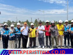 KAPOLRES Bireun bersama Dandim 0111/Bireun  tinjau kesiapan akhir jembatan Baru krueng tingkeum