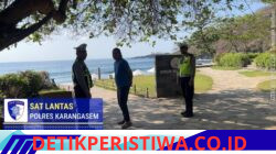 Personel Satlantas Polres Karangasem Berikan Pengamanan dan Gatur Lalin di Kawasan Obyek Wisata Pantai Virgin