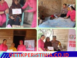 Dalam Rangka HUT Bhayangkari Ke – 74 Tahun Bhayangkari Peduli, Ketua Bhayangkari Cabang Oku Timur Berbagi Bansos Kepada Warga Martapura Kurang Mampu