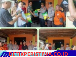 Melalui Kapolsek Madang Suku II Kapolres Oku Timur Berkunjung Langsung Kepada Keluarga Korban Yang Tengelam, di Sungai Komering Memberikan Bantuan Tali Asih