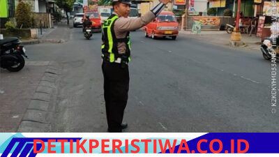 Pastikan Kelancaran Arus Lalulintas, Anggota Sat Lantas Polres Karangasem Lakukan Gatur Pagi di Simpang Tiga BTN Taman Asri Karangasem
