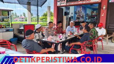Kapolsubsektor Simpang Mamplam Ngopi Bersama Muspika dan Tokoh Masyarakat, Pererat Silaturahmi dan Komunikasi